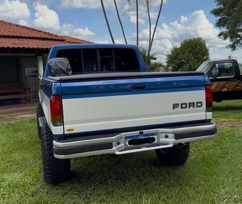 FORD-F-1000-1997