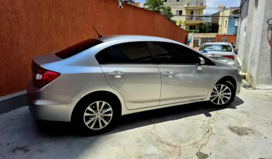 HONDA-CIVIC-2012