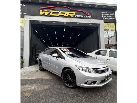 HONDA CIVIC 1.8 LXS 16V FLEX 4P AUTOMÁTICO