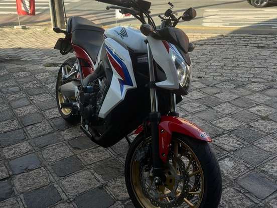 HONDA-CB 650 F HONDA-CB 650 F-2015