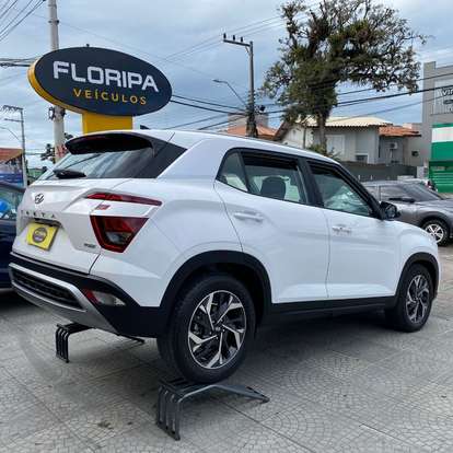HYUNDAI-CRETA-2022