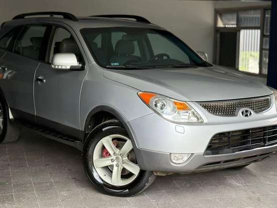 HYUNDAI-VERACRUZ-3.8 GLS 4WD 4X4 V6 24V GASOLINA 4P AUTOMÁTICO HYUNDAI-VERACRUZ-2010
