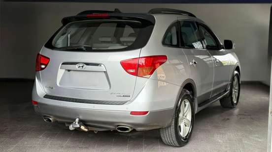 HYUNDAI-VERACRUZ-2010
