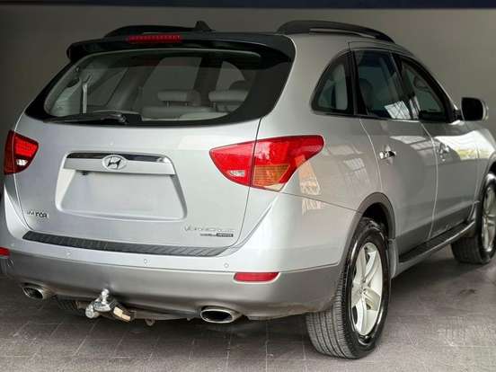 HYUNDAI-VERACRUZ-3.8 GLS 4WD 4X4 V6 24V GASOLINA 4P AUTOMÁTICO HYUNDAI-VERACRUZ-2010