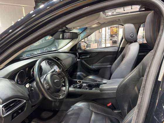 JAGUAR F-PACE 2.0 16V TURBO DIESEL PRESTIGE AWD 4P AUTOMÁTICO