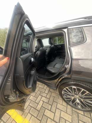 JEEP-COMPASS-2021