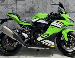 KAWASAKI NINJA ZX-4R SE KAWASAKI NINJA ZX-4R SE