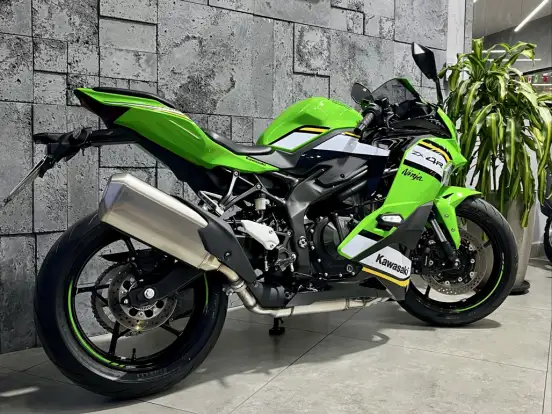 KAWASAKI-NINJA ZX-4R SE KAWASAKI-NINJA ZX-4R SE-2025