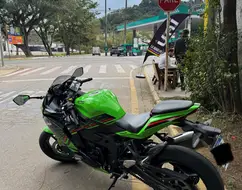 KAWASAKI NINJA ZX-4R KAWASAKI NINJA ZX-4R