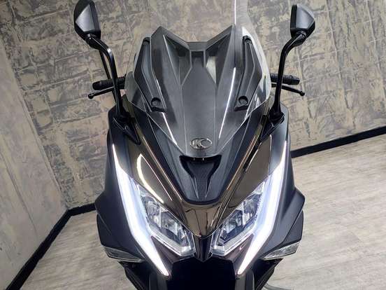 KYMCO-AK 550i KYMCO-AK 550i-2023