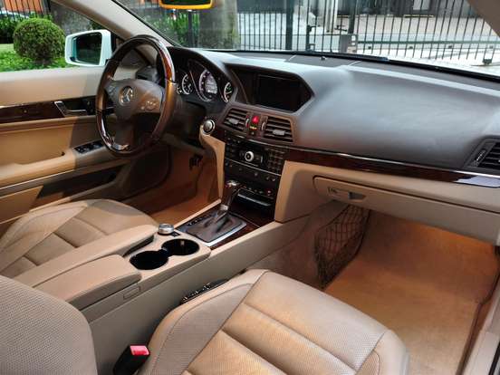 MERCEDES-BENZ-E 550-5.5 V8 GASOLINA COUPÉ 2P AUTOMÁTICO MERCEDES-BENZ-E 550-2010