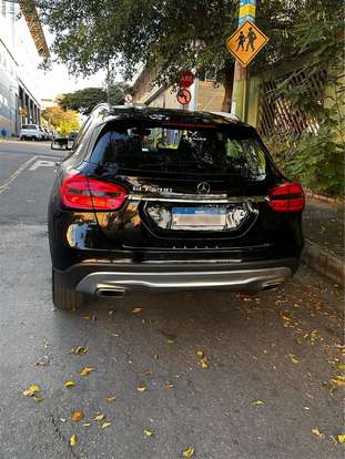 MERCEDES-BENZ-GLA 200-2014