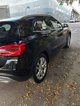 MERCEDES-BENZ-GLA 200-2014