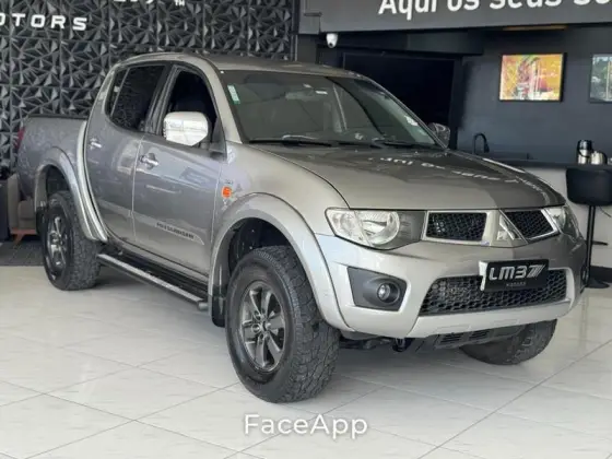 MITSUBISHI L200 TRITON 3.2 HPE 4X4 CD 16V TURBO INTERCOOLER DIESEL 4P MANUAL