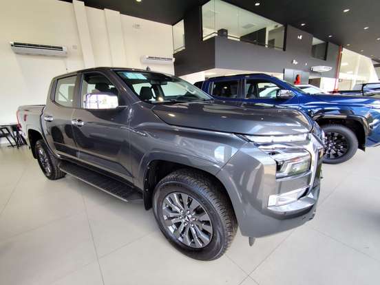 MITSUBISHI-TRITON-2.4 BITURBO DIESEL CD HPE-S 4X4 AUTOMÁTICO MITSUBISHI-TRITON-2025