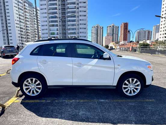 MITSUBISHI-ASX-2.0 4X2 16V GASOLINA 4P AUTOMÁTICO MITSUBISHI-ASX-2014