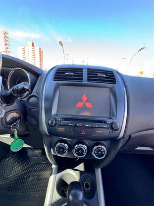 MITSUBISHI-ASX-2014