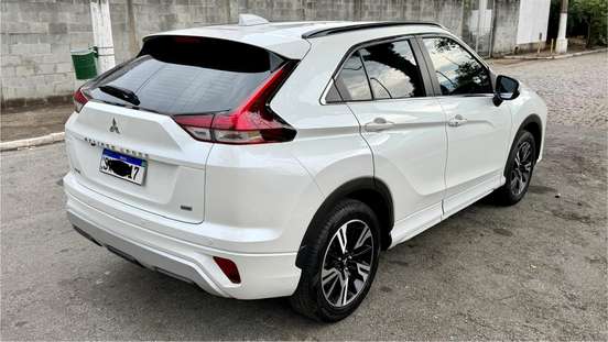 MITSUBISHI-ECLIPSE CROSS-1.5 MIVEC TURBO GASOLINA HPE CVT MITSUBISHI-ECLIPSE CROSS-2024
