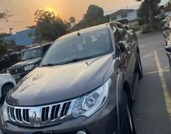 MITSUBISHI L200 TRITON 2.4 16V TURBO DIESEL SPORT HPE TOP CD 4P 4X4 AUTOMÁTICO MITSUBISHI L200 TRITON 2.4 16V TURBO DIESEL SPORT HPE TOP CD 4P 4X4 AUTOMÁTICO