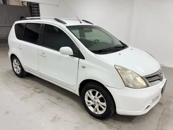 NISSAN LIVINA 1.6 S 16V FLEX 4P MANUAL NISSAN LIVINA 1.6 S 16V FLEX 4P MANUAL