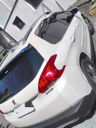 PEUGEOT 2008 1.6 16V FLEX GRIFFE 4P AUTOMÁTICO