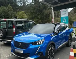 PEUGEOT 2008 50 KW ELÉTRICO E-GT PEUGEOT 2008 50 KW ELÉTRICO E-GT