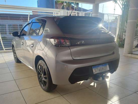 PEUGEOT-208-2024