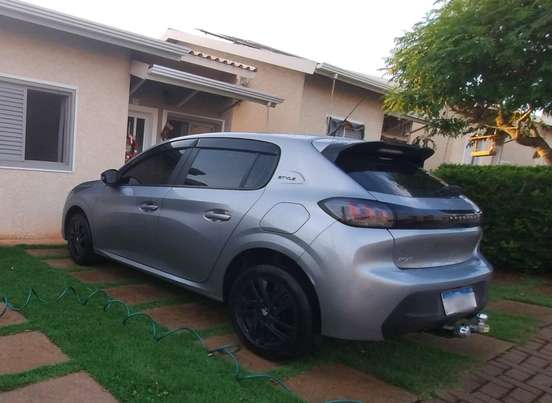PEUGEOT-208-2024