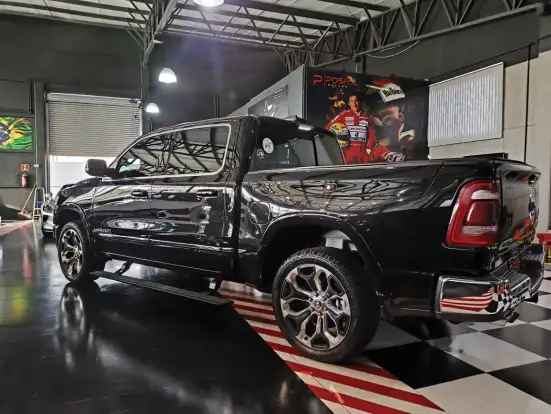 RAM-1500-5.7 V8 GASOLINA LIMITED CD 4X4 AUTOMÁTICO RAM-1500-2024