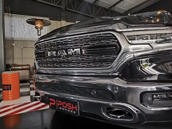 RAM-1500-5.7 V8 GASOLINA LIMITED CD 4X4 AUTOMÁTICO RAM-1500-2024