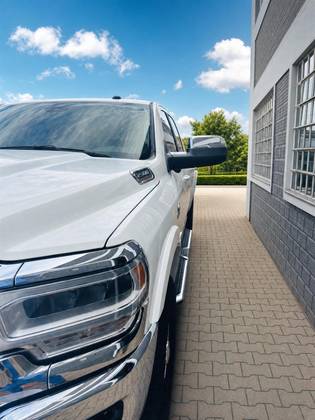 RAM 2500 6.7 I6 TURBO DIESEL LARAMIE CD 4X4 AUTOMÁTICO