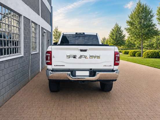 RAM-2500-6.7 I6 TURBO DIESEL LARAMIE CD 4X4 AUTOMÁTICO RAM-2500-2019