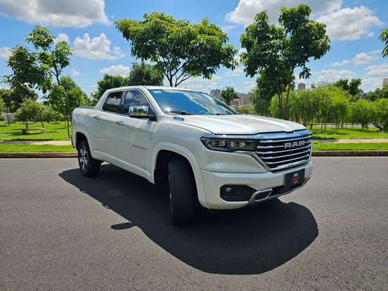 RAM-RAMPAGE-2.0 HURRICANE 4 TURBO GASOLINA LARAMIE 4X4 AUTOMÁTICO RAM-RAMPAGE-2023
