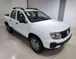 RENAULT OROCH 1.6 16V SCE FLEX INTENSE MANUAL RENAULT OROCH 1.6 16V SCE FLEX INTENSE MANUAL