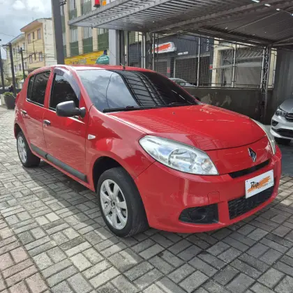 RENAULT SANDERO 1.0 AUTHENTIQUE 16V FLEX 4P MANUAL RENAULT SANDERO 1.0 AUTHENTIQUE 16V FLEX 4P MANUAL