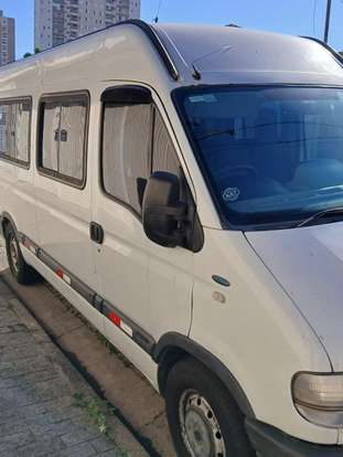 RENAULT-MASTER-2008