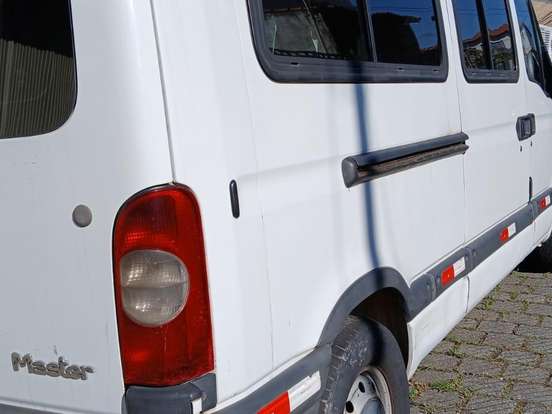 RENAULT-MASTER-2.5 DCI MINIBUS L2H2 16 LUGARES 16V DIESEL 3P MANUAL RENAULT-MASTER-2008