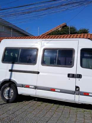 RENAULT-MASTER-2008
