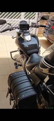 SUZUKI BOULEVARD M800 