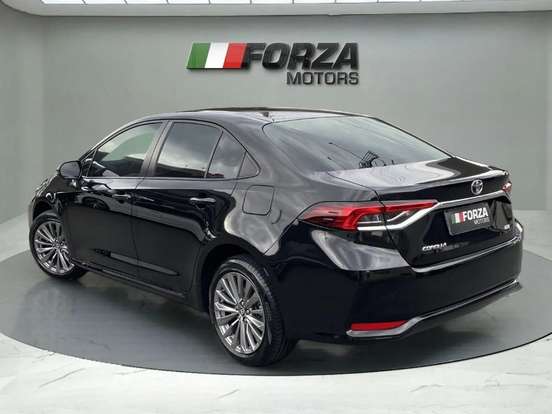 TOYOTA-COROLLA-2024