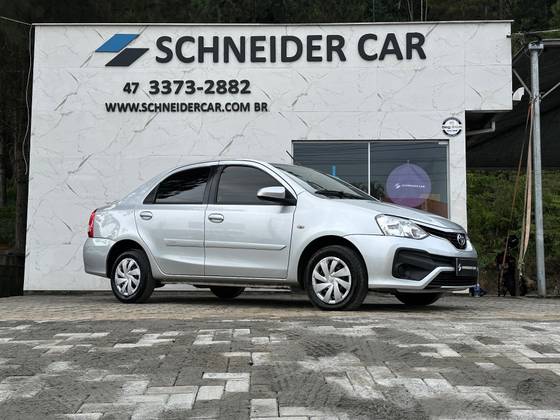 TOYOTA ETIOS 1.5 XS SEDAN 16V FLEX 4P MANUAL