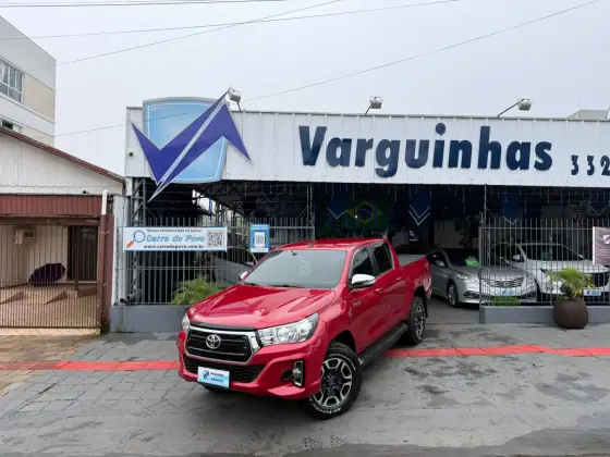 TOYOTA HILUX 2.8 SR 4X4 CD 16V DIESEL 4P AUTOMÁTICO