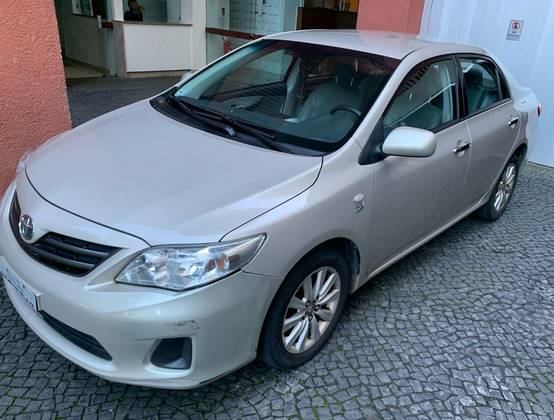 TOYOTA COROLLA 1.8 GLI 16V FLEX 4P AUTOMÁTICO