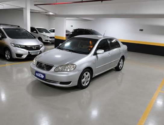 TOYOTA-COROLLA-2005