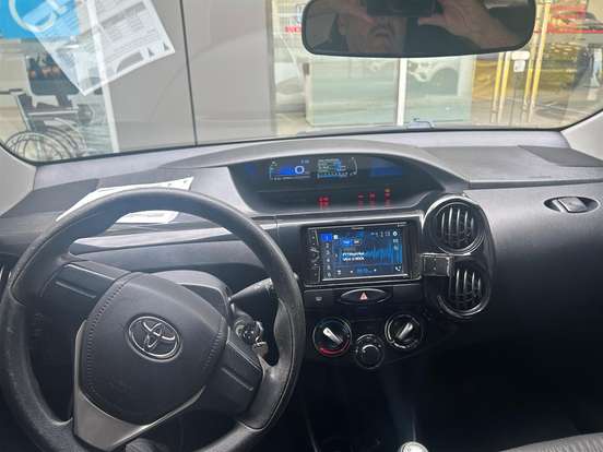 TOYOTA-ETIOS-1.3 X 16V FLEX 4P MANUAL TOYOTA-ETIOS-2019