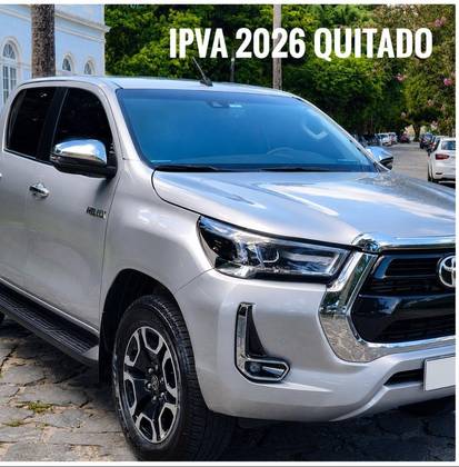 TOYOTA HILUX 2.8 D-4D TURBO DIESEL CD SRX 4X4 AUTOMÁTICO