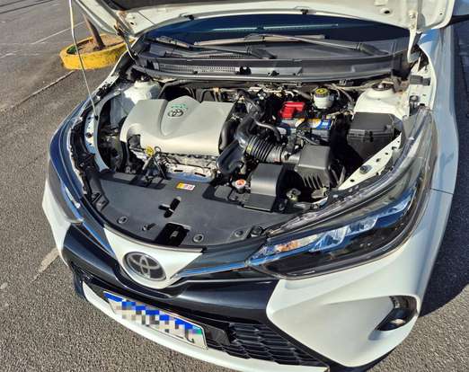 TOYOTA-YARIS-2022