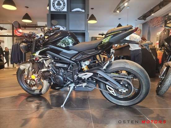 TRIUMPH-STREET TRIPLE RS ABS-2025
