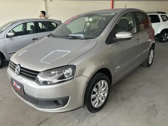 VOLKSWAGEN-FOX-1.0 MI 8V FLEX 4P MANUAL VOLKSWAGEN-FOX-2012