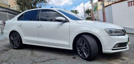 VOLKSWAGEN-JETTA-2016